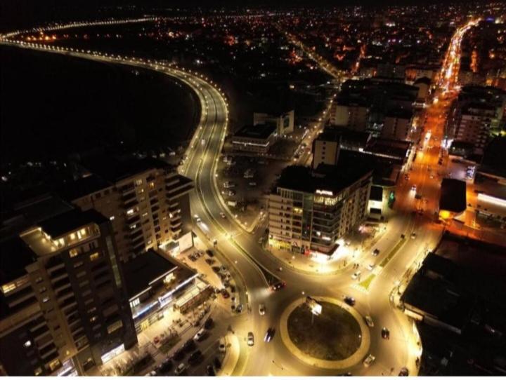 Panoramic Apartment Szkodra Zewnętrze zdjęcie